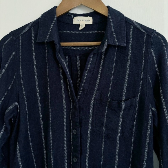 Cloth & Stone Striped Button Front Shirt Medium Blue Long Sleeve - Picture 3 of 9